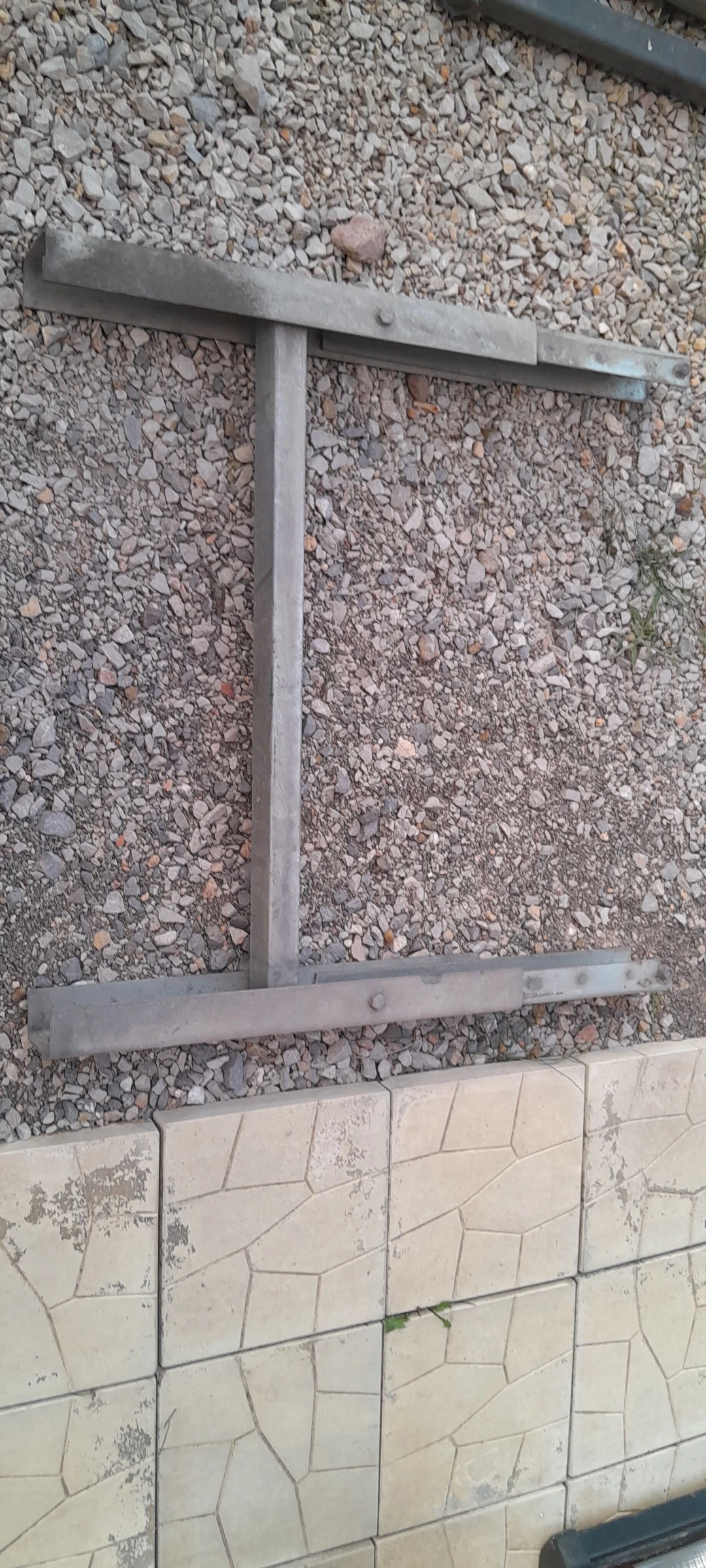        2022.  | Mobile.bg   6