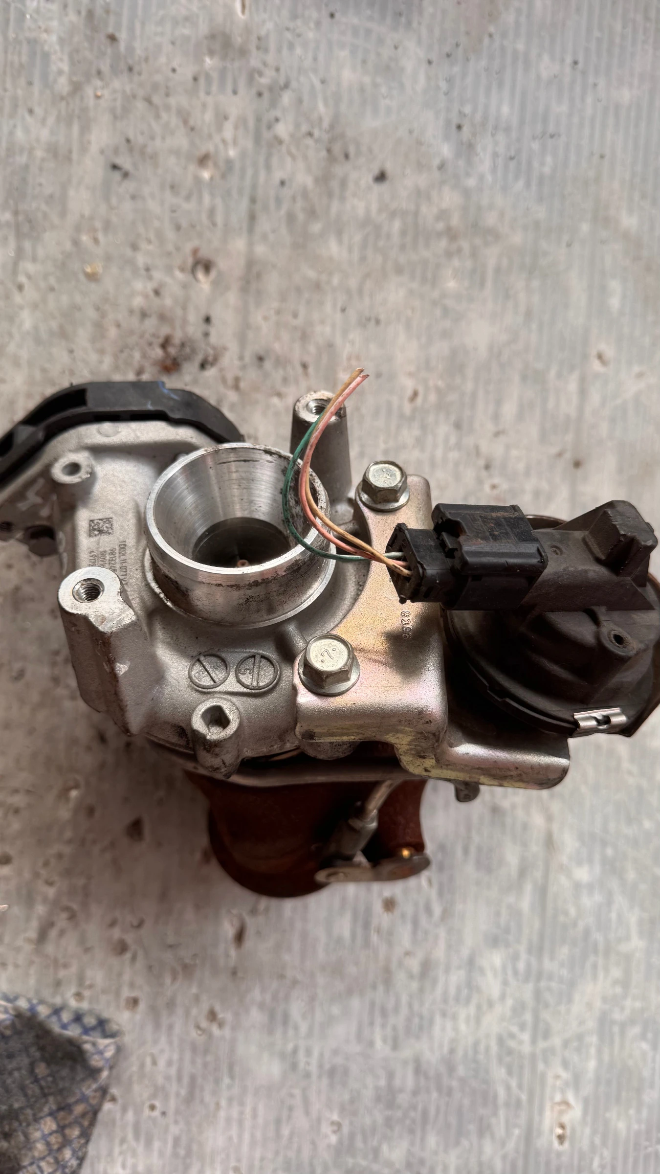   /   Peugeot 208 - 49173-57000 / 9813245480 /  19091620015 / 49172-03100 | Mobile.bg   1