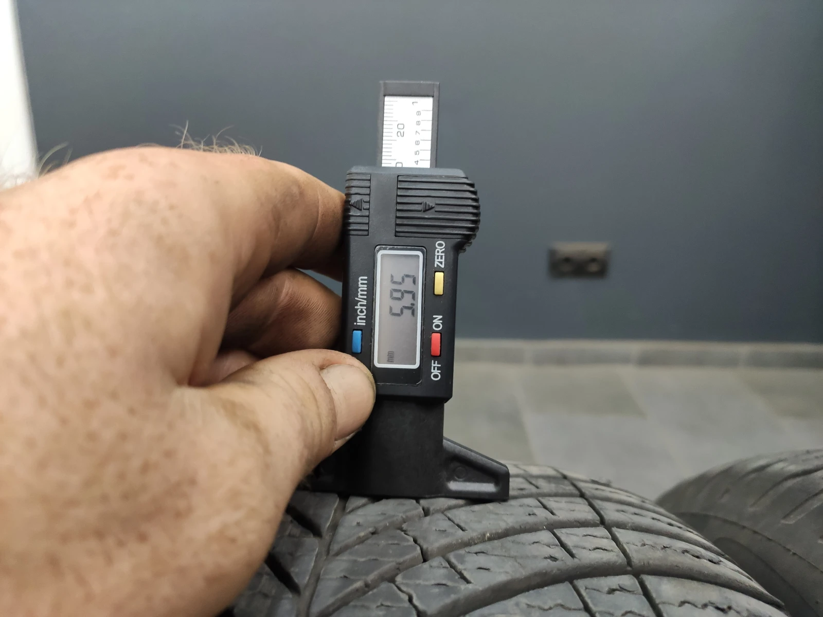  235/55R17 | Mobile.bg   7