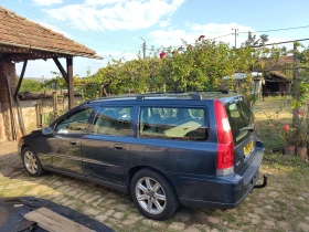 Volvo V70 2.5T, снимка 2