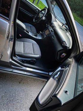 Обява за продажба на Mercedes-Benz C 280 4MATIC ~8 499 лв. - изображение 10