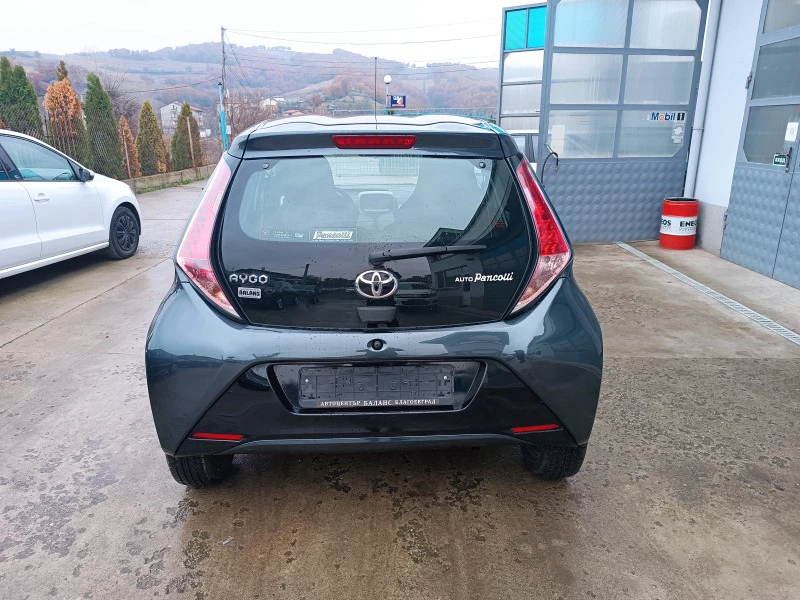 Toyota Aygo 128000km EURO 6B TOP, снимка 5 - Автомобили и джипове - 43408826