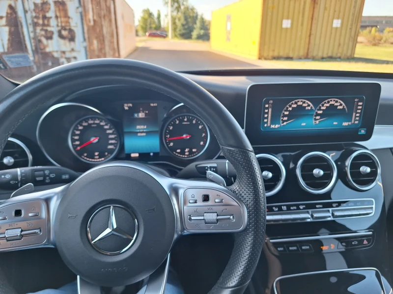 Mercedes-Benz C 200 AMG LINE NAVI CAR PLAY DISTRONIC , снимка 10 - Автомобили и джипове - 49578226