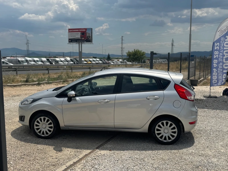 Ford Fiesta 1.2i, снимка 5 - Автомобили и джипове - 51041314
