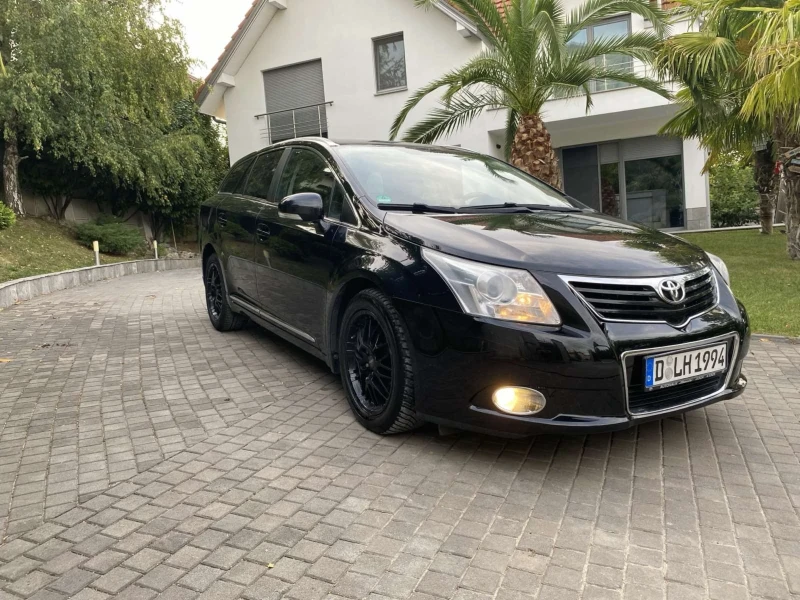 Toyota Avensis 2.2 D-4D, снимка 7 - Автомобили и джипове - 51683749