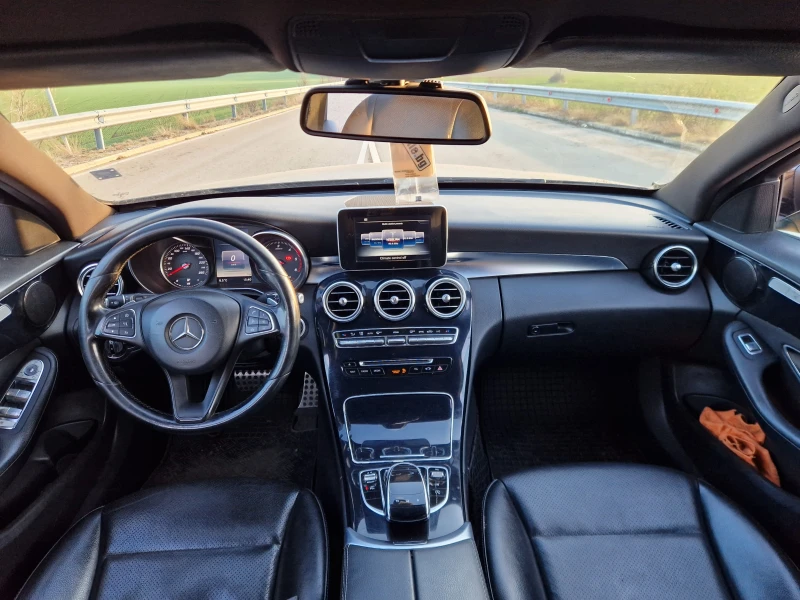 Mercedes-Benz C 220 Подгрев/Теглич, снимка 12 - Автомобили и джипове - 52788354