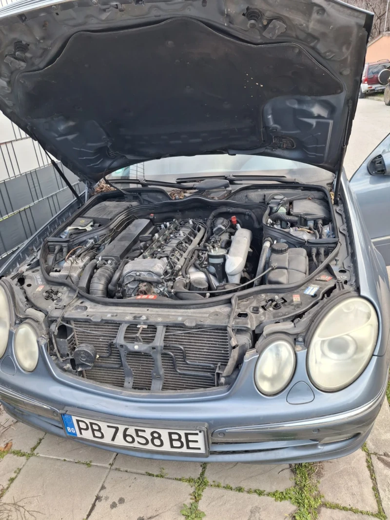 Mercedes-Benz E 320 204к.с , снимка 5 - Автомобили и джипове - 52889524