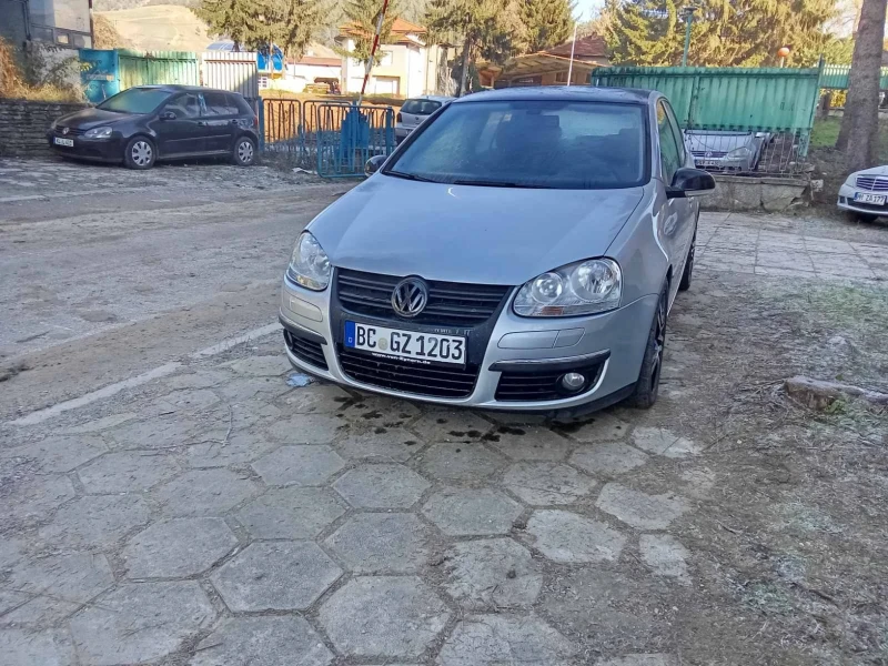 VW Golf, снимка 5 - Автомобили и джипове - 53155151