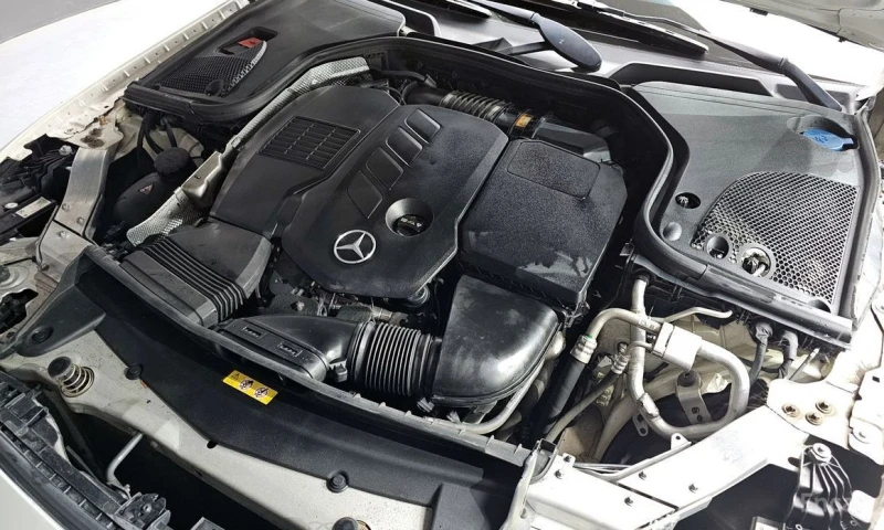 Mercedes-Benz CLS 300, снимка 6 - Автомобили и джипове - 53207127