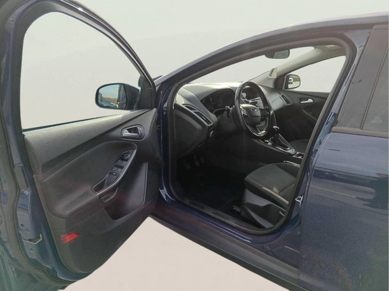 Ford Focus 1.0 EcoBoost, снимка 13 - Автомобили и джипове - 53429588