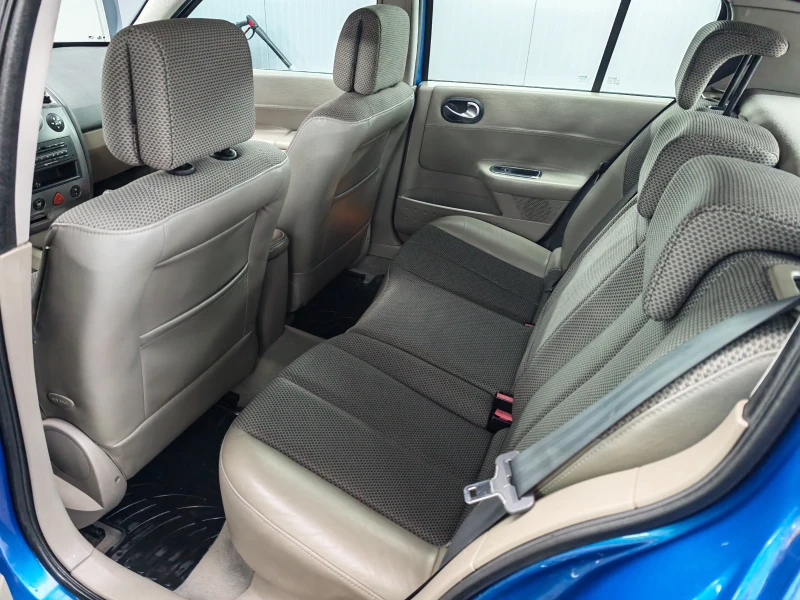 Renault Megane, снимка 6 - Автомобили и джипове - 53500850