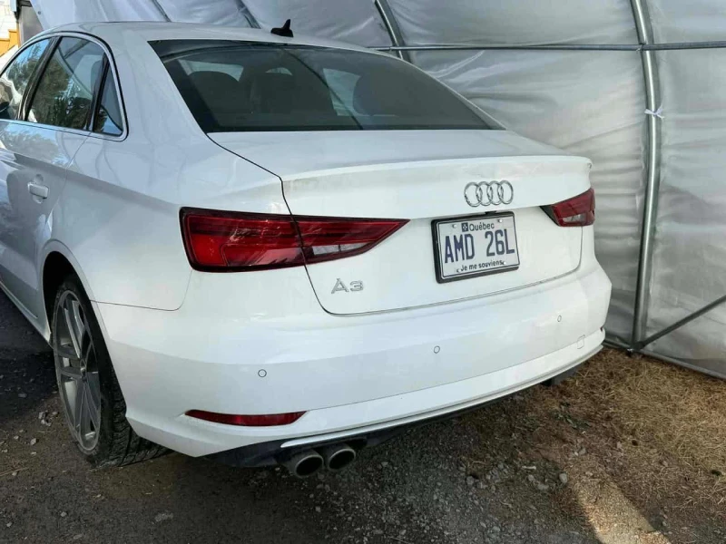 Audi A3 * Komfort * CARFAX * БЕЗ ПЪРВОНАЧАЛНА ВНОСКА, снимка 4 - Автомобили и джипове - 53560909