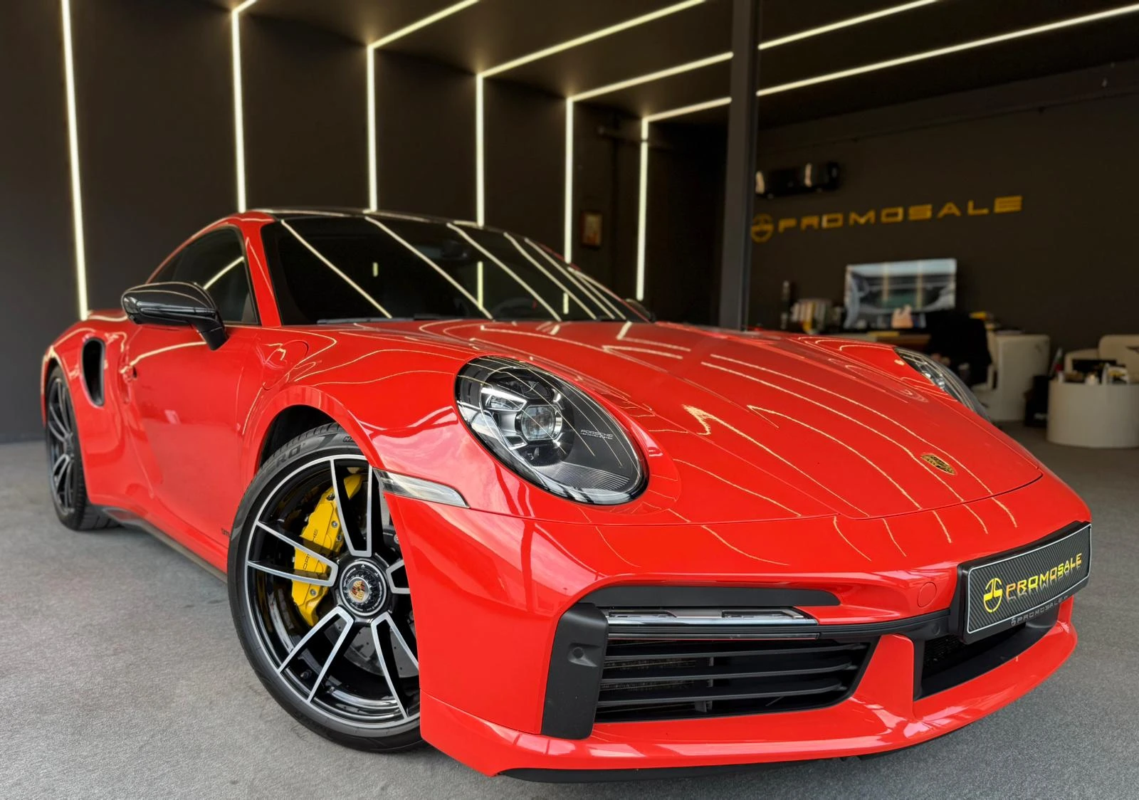 Porsche 911 TurboS* Carbon* Ceramic* Лизинг* Обдух* Chrono* Bo, снимка 1