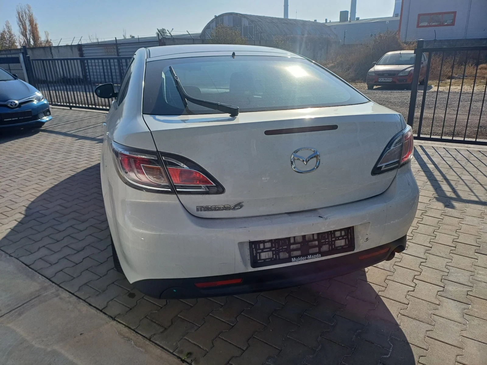 Mazda 6 1.8 бензин - изображение 5