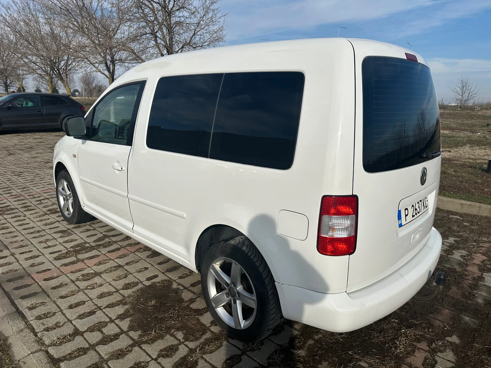 VW Caddy 2.0 sdi - 75к.с 5-места - изображение 5