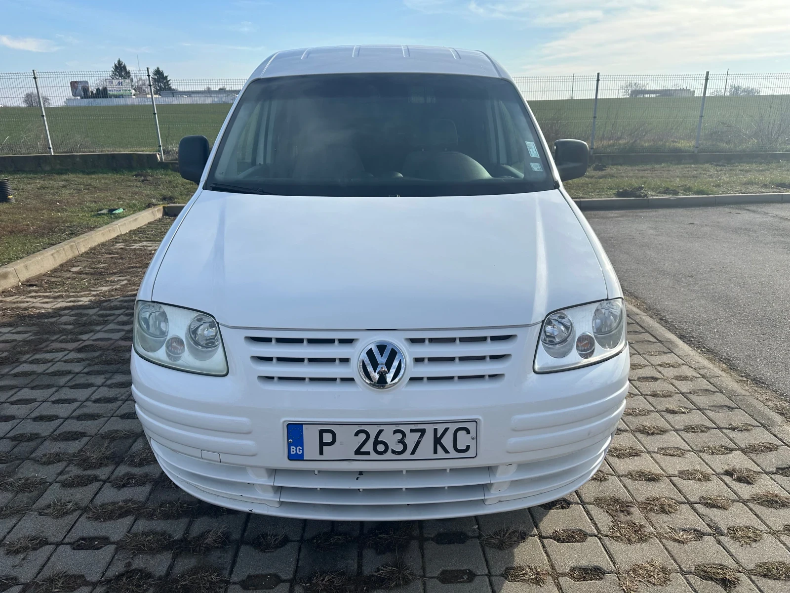 VW Caddy 2.0 sdi - 75к.с 5-места - изображение 2