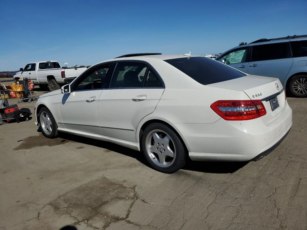 Mercedes-Benz E 500  - изображение 2