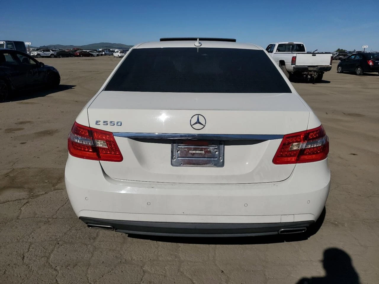 Mercedes-Benz E 500  - изображение 3