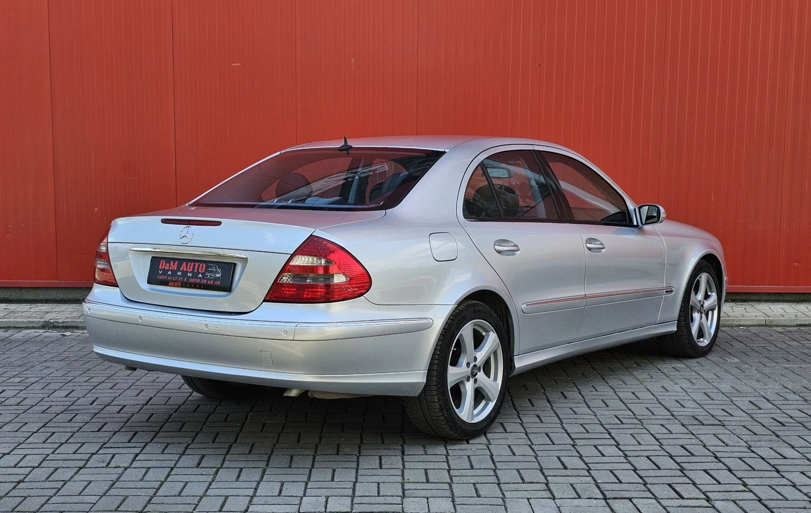 Mercedes-Benz E 280 AVANTGARDE - изображение 6