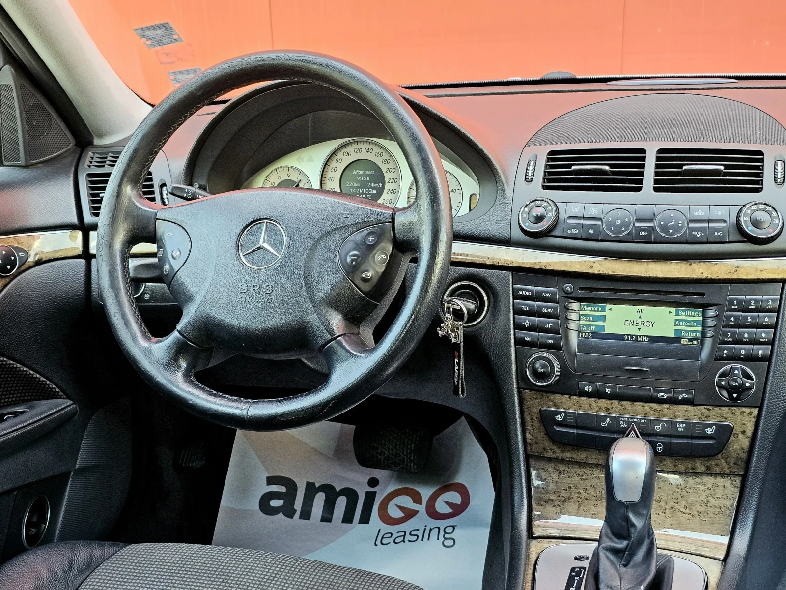 Mercedes-Benz E 280 AVANTGARDE - изображение 9