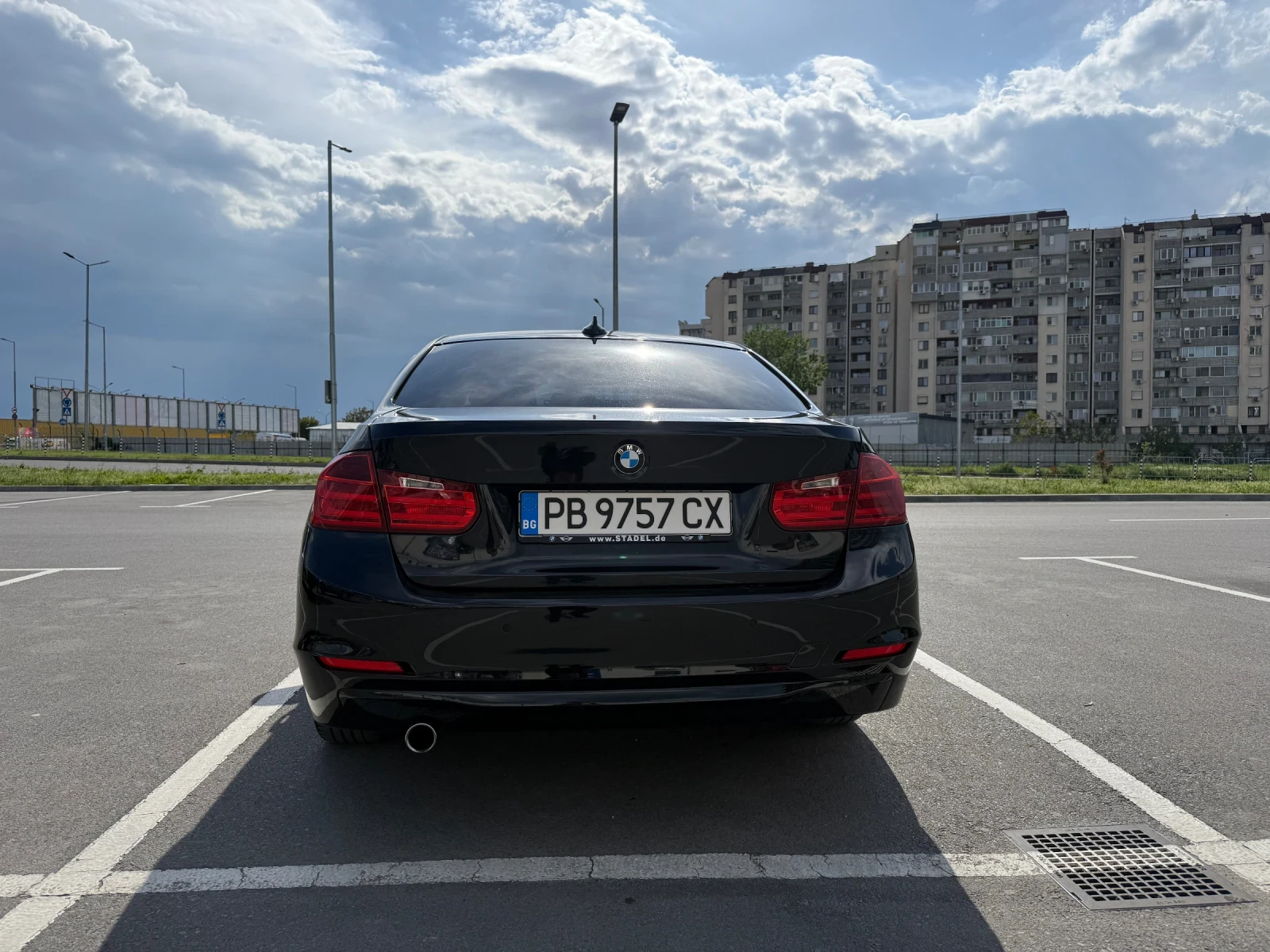BMW 316 НОВА ЦЕНА ВАЛИДНА ДО 24.05.2026г., снимка 5 - Автомобили и джипове - 54436538