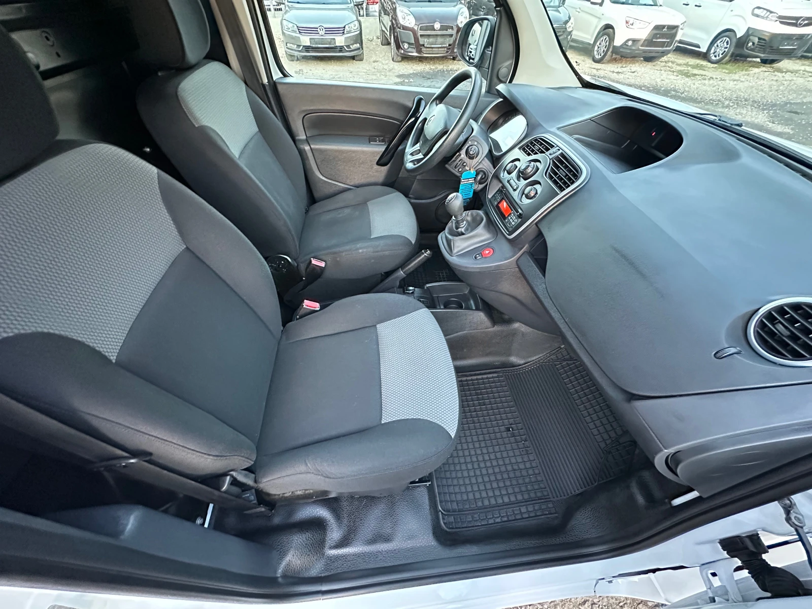 Renault Kangoo 1.5DCI* FACE* EVRO6* 115000KM* 01-12-2020 - изображение 10