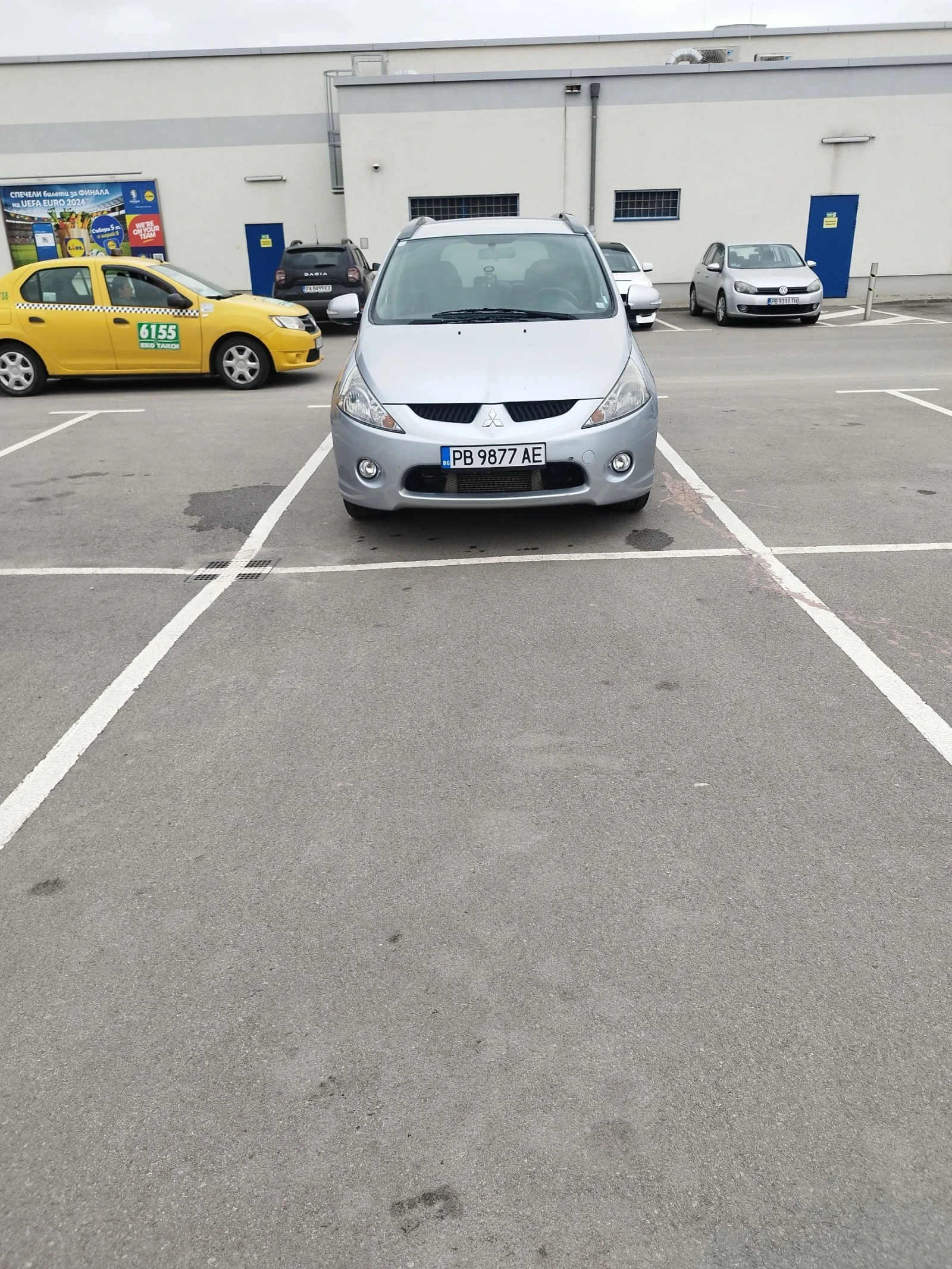 Mitsubishi Grandis 2.0 tdi - изображение 6