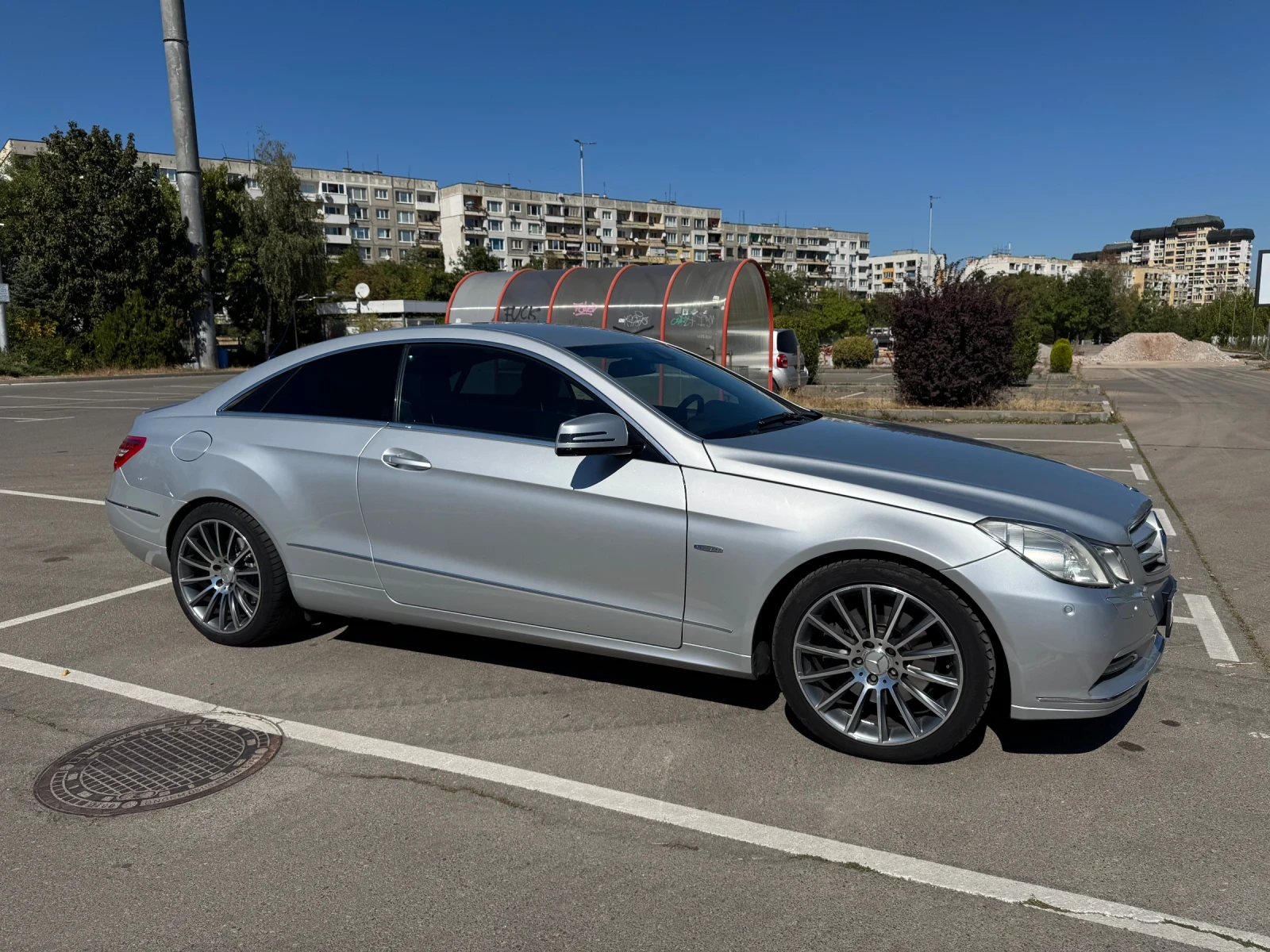 Mercedes-Benz E 350  - изображение 3