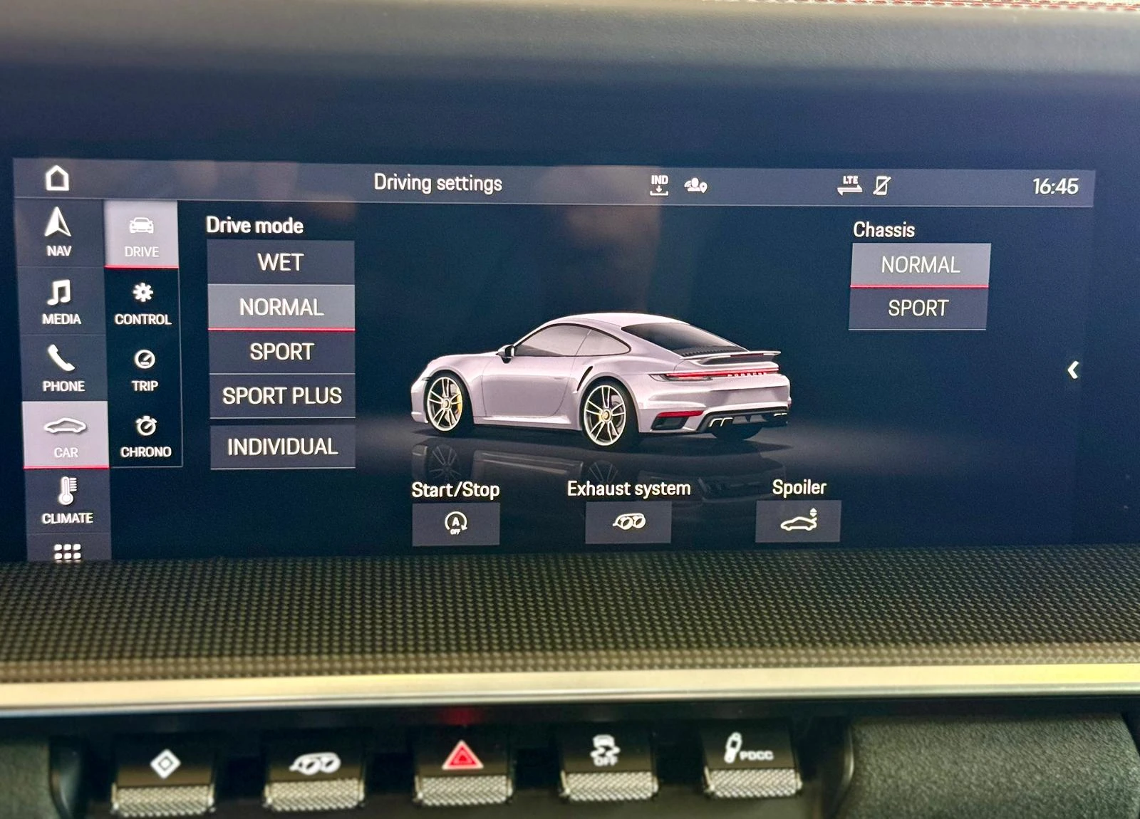 Porsche 911 TurboS* Carbon* Ceramic* * * Chrono* Bo | Mobile.bg   13