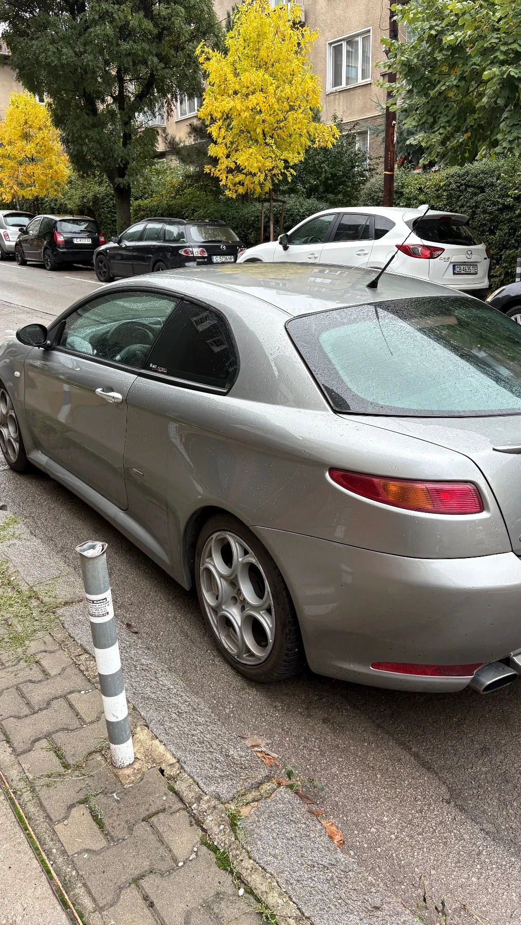 Alfa Romeo Gt 1.9 JTD - изображение 2