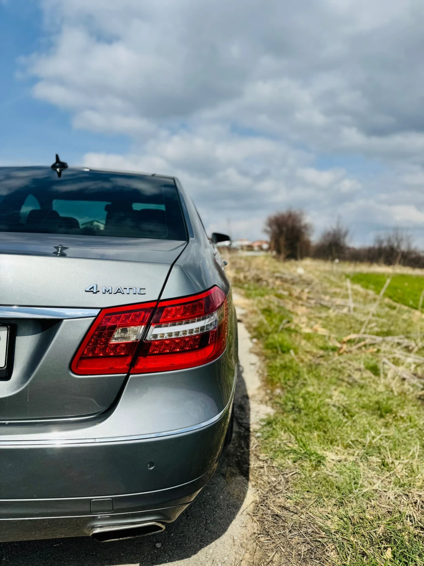 Mercedes-Benz E 350, снимка 5 - Автомобили и джипове - 54239026