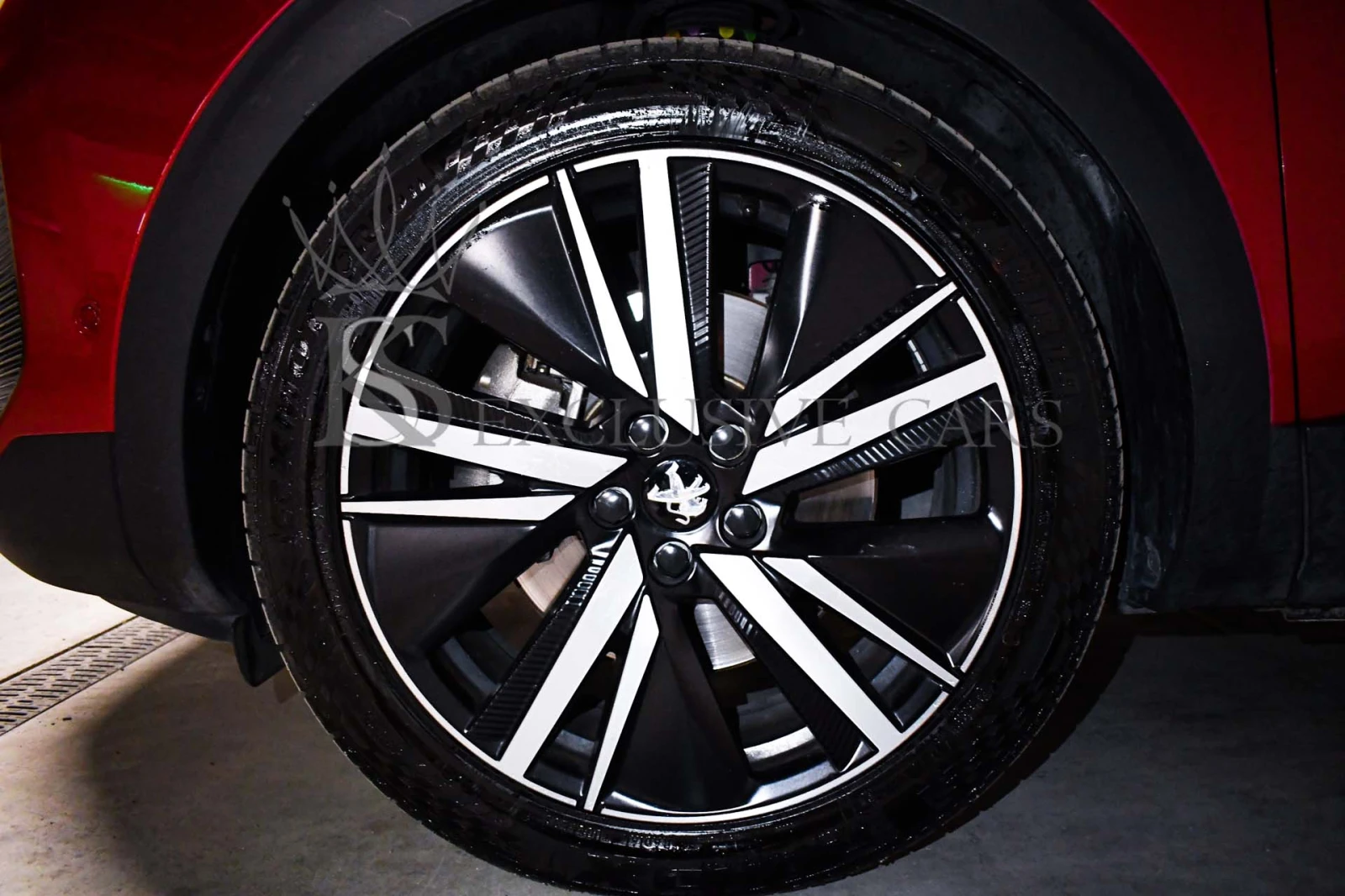 Peugeot 3008 1.6 PLUG-IN-HYBRID* GT-LINE* 4WD* PANO* 360* , снимка 7 - Автомобили и джипове - 54267797