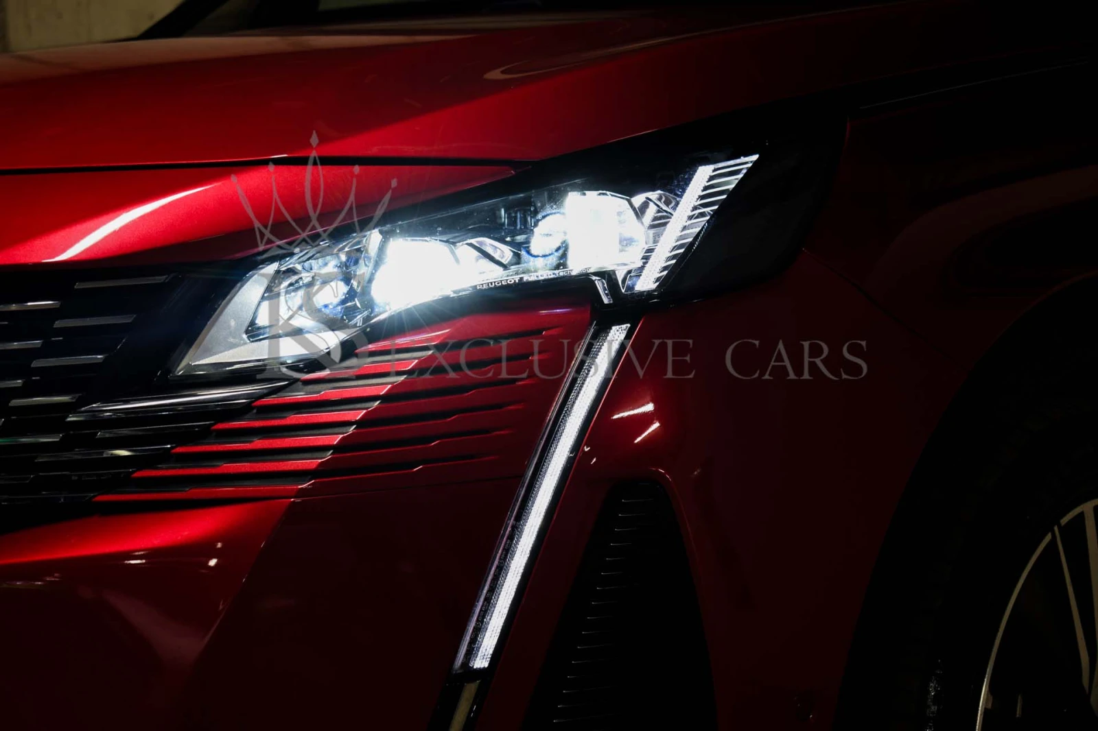 Peugeot 3008 1.6 PLUG-IN-HYBRID* GT-LINE* 4WD* PANO* 360* , снимка 3 - Автомобили и джипове - 54267797