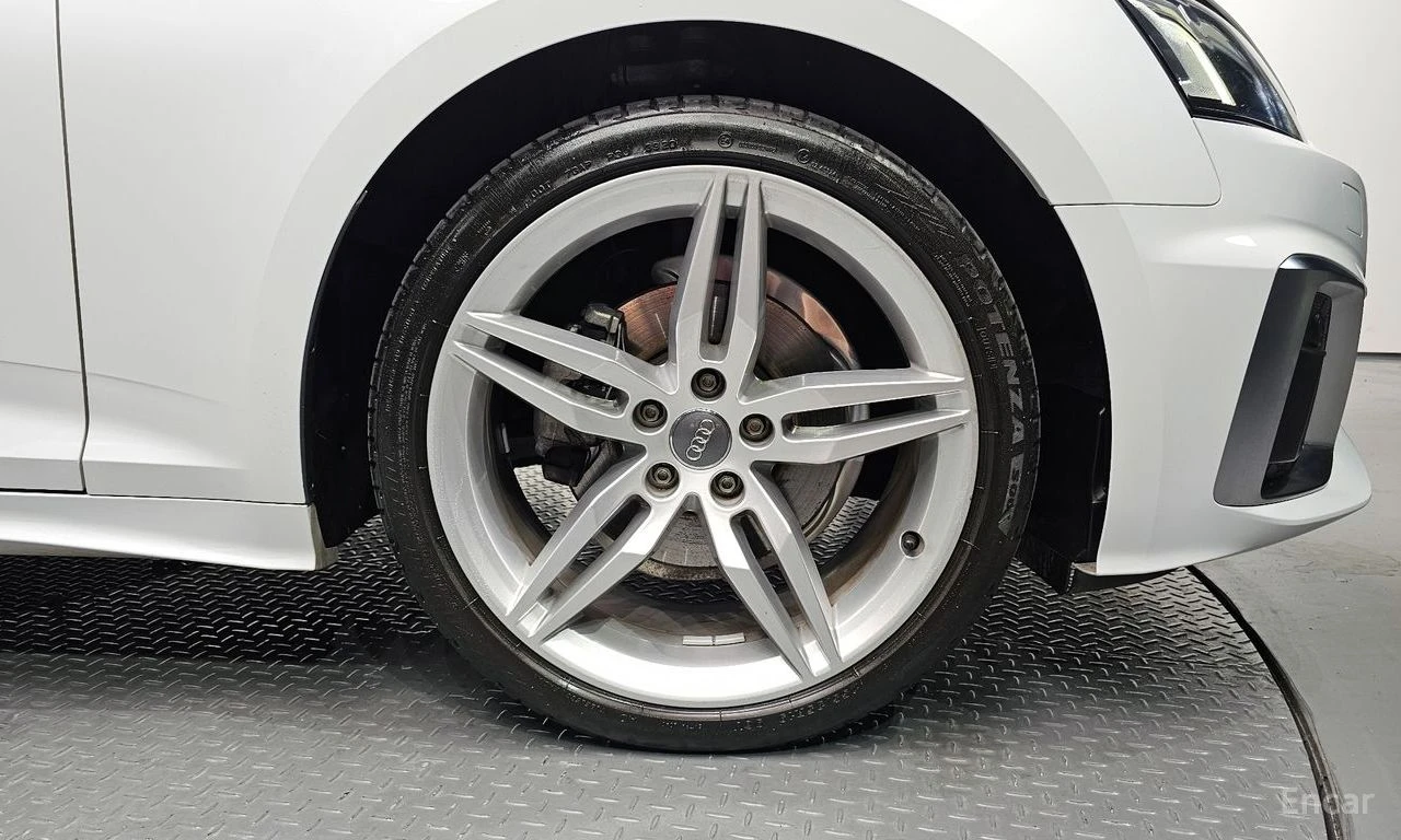 Audi A5 40* TFSI* QUATTRO* PREMIUM* SPORTBACK, снимка 13 - Автомобили и джипове - 54973038
