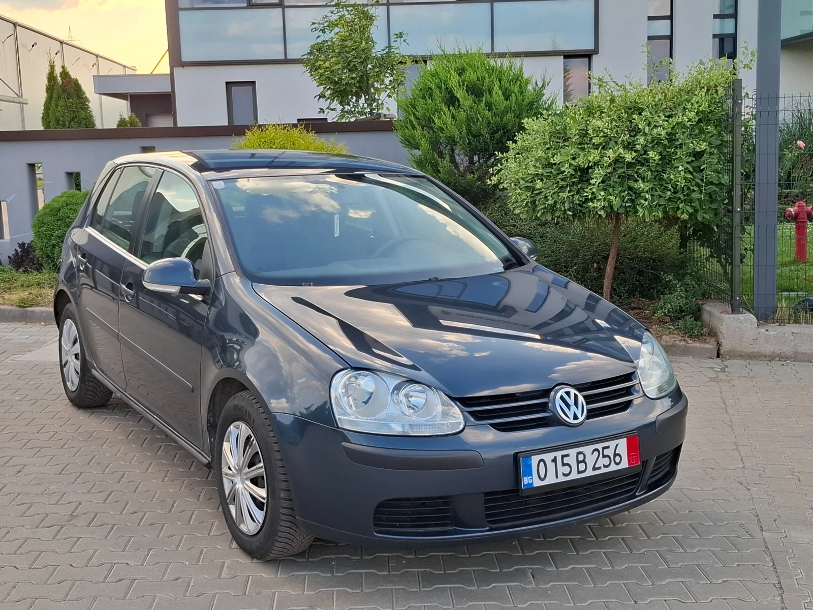 VW Golf 1.9TDI* (105��)* KLIMATRONIK* ��� ����*  | Mobile.bg � ����������� 8