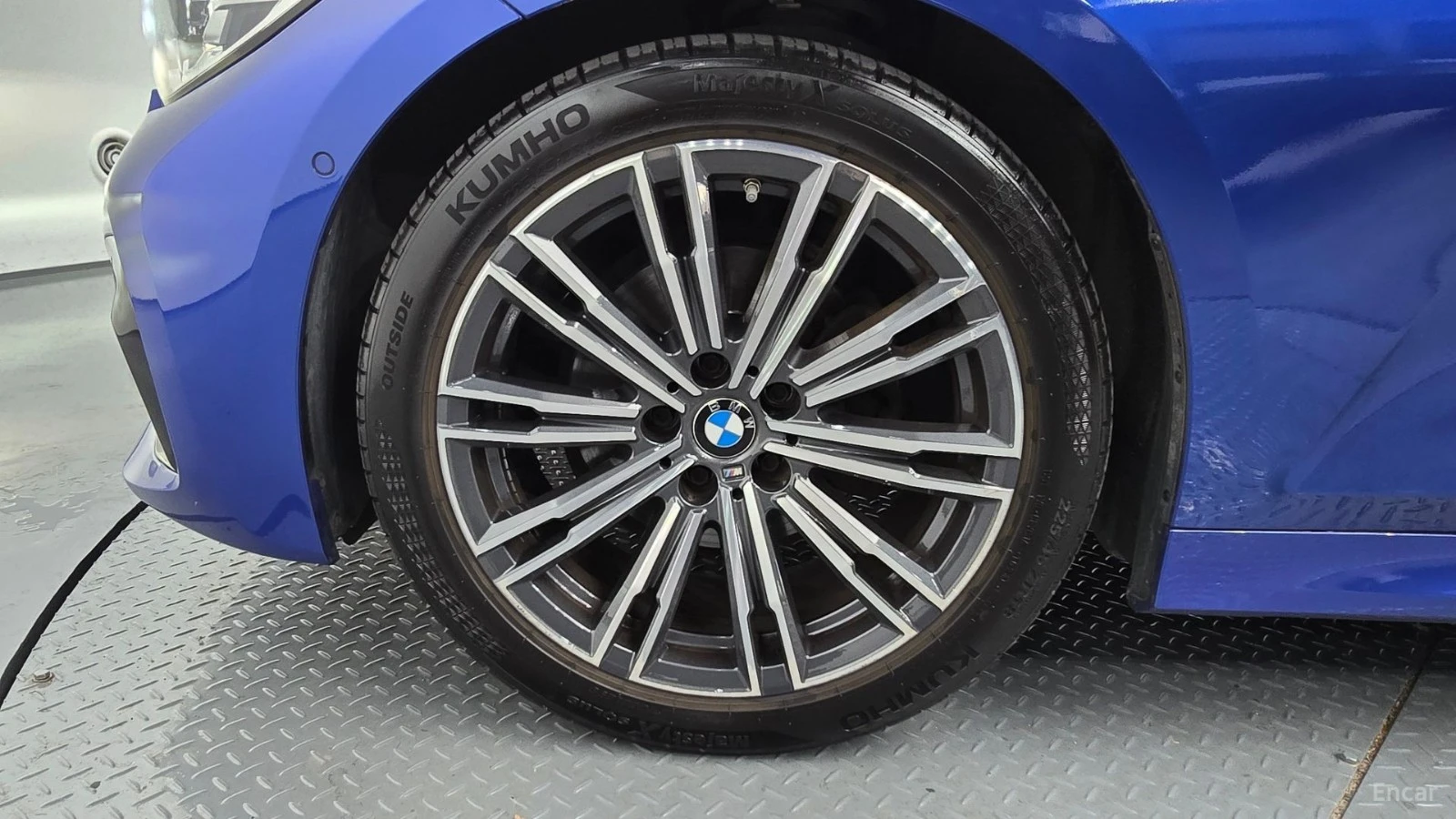 BMW 320 M-SPORT* HARMAN KARDON* 360* HUD* ШИБИДАХ* ПОДГРЕВ, снимка 5 - Автомобили и джипове - 55625703