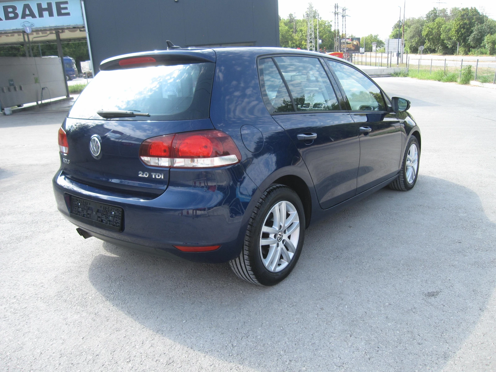 VW Golf HIGHLINE, 2, 0-TDI, Автомат, Navi, снимка 4 - Автомобили и джипове - 55665355