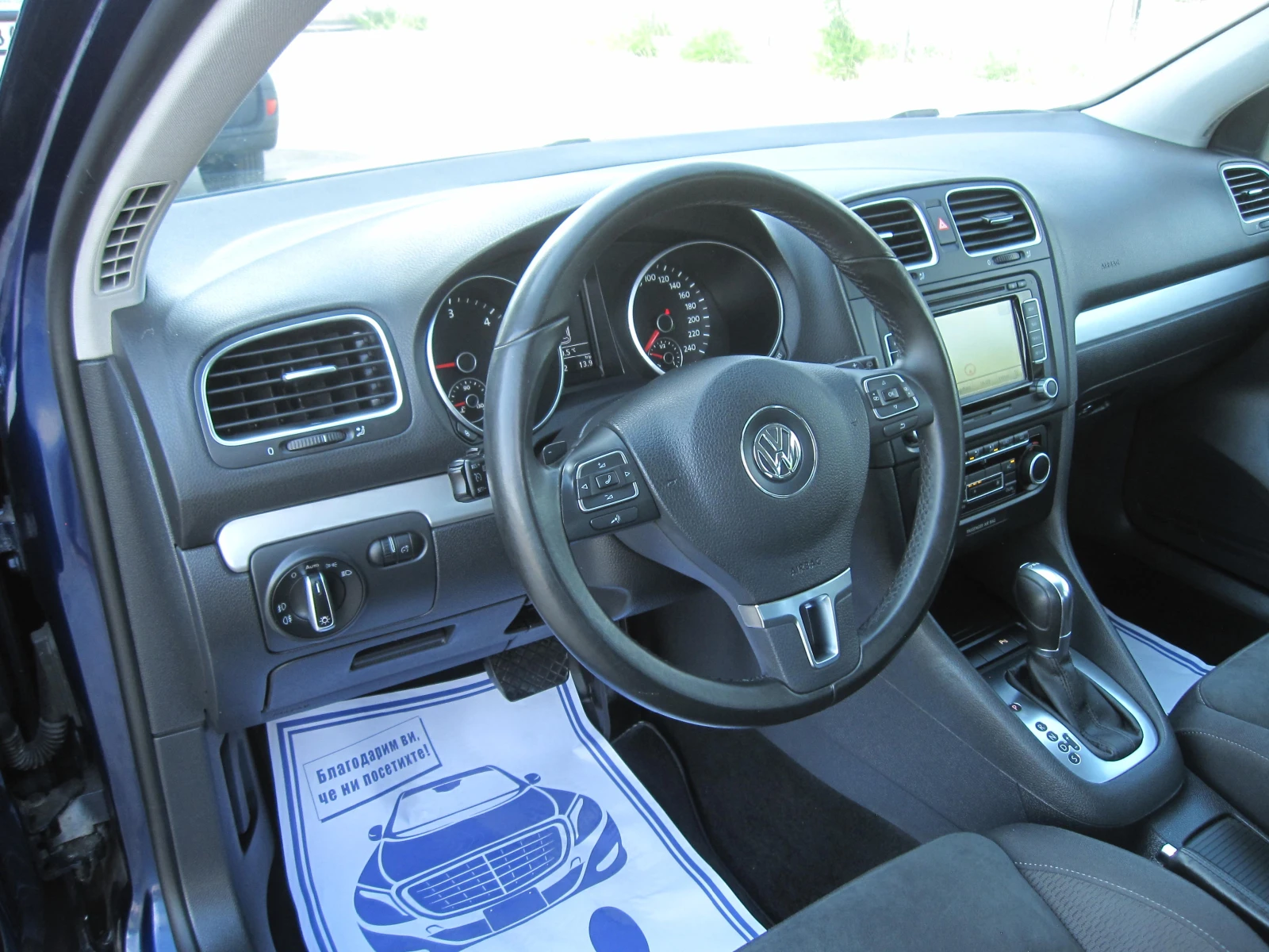 VW Golf HIGHLINE, 2, 0-TDI, Автомат, Navi, снимка 6 - Автомобили и джипове - 55665355