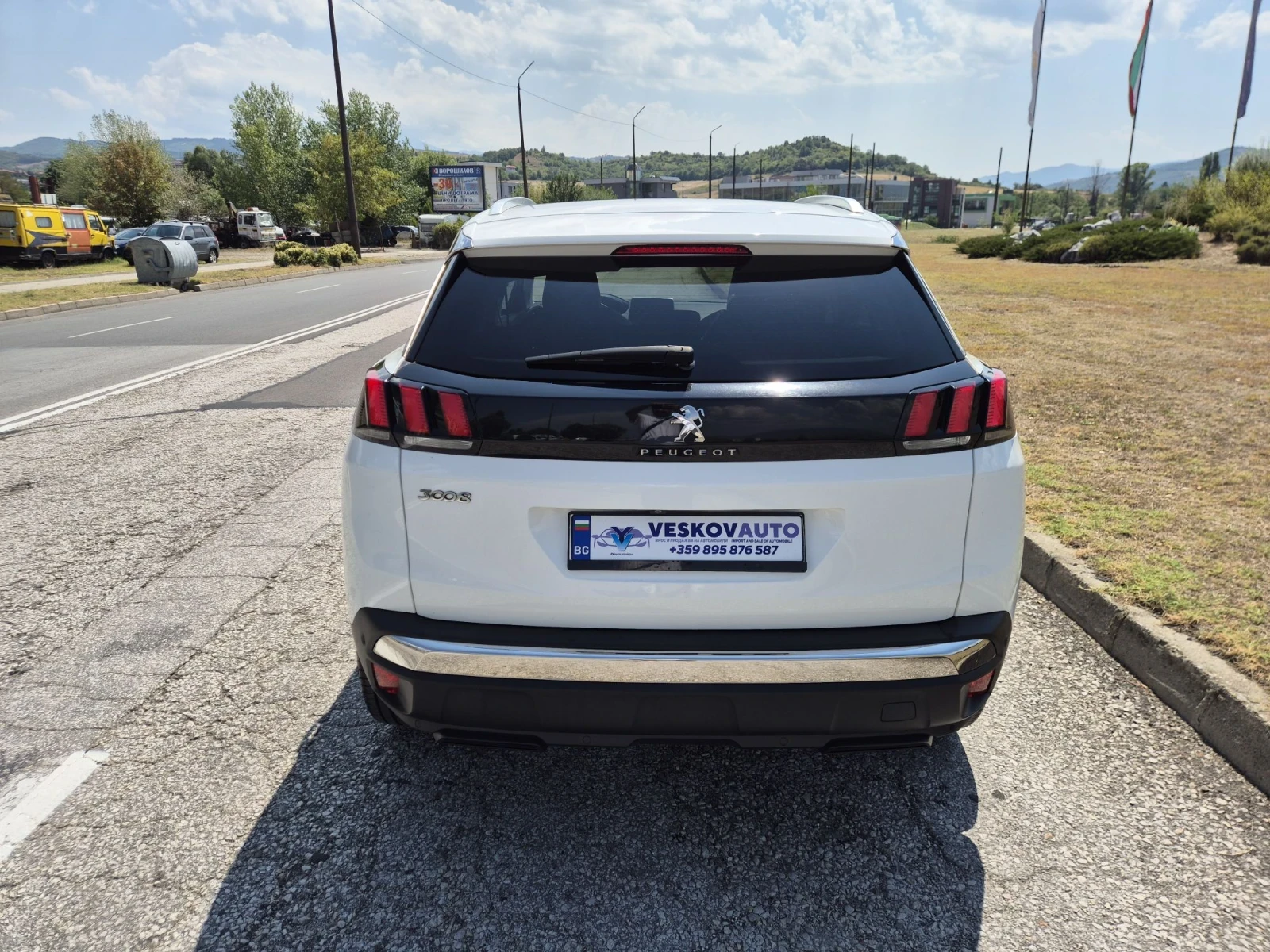 Peugeot 3008 1.5Hdi Allure , снимка 4 - Автомобили и джипове - 55801119
