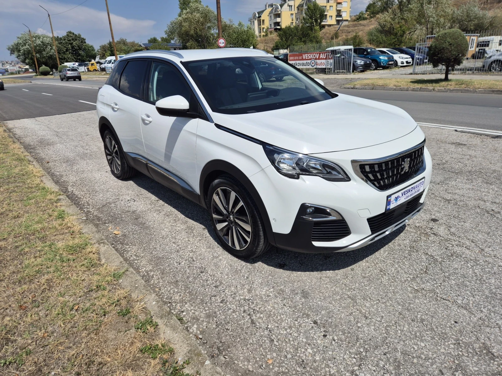 Peugeot 3008 1.5Hdi Allure , снимка 3 - Автомобили и джипове - 55801119
