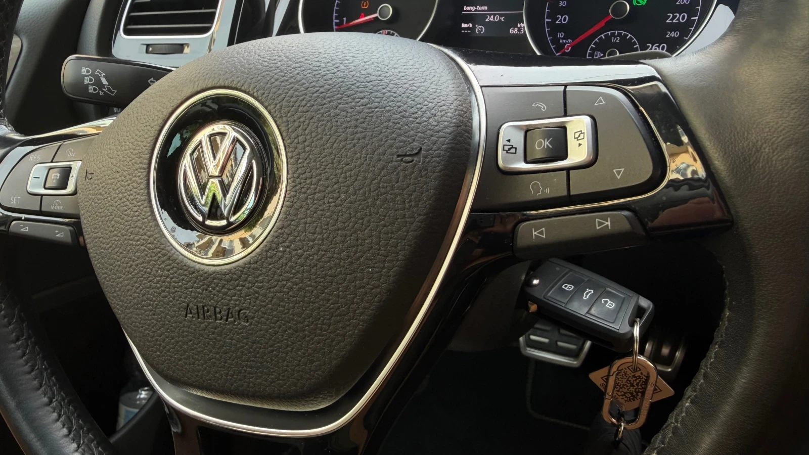 VW Golf Universal , снимка 14 - Автомобили и джипове - 56200056