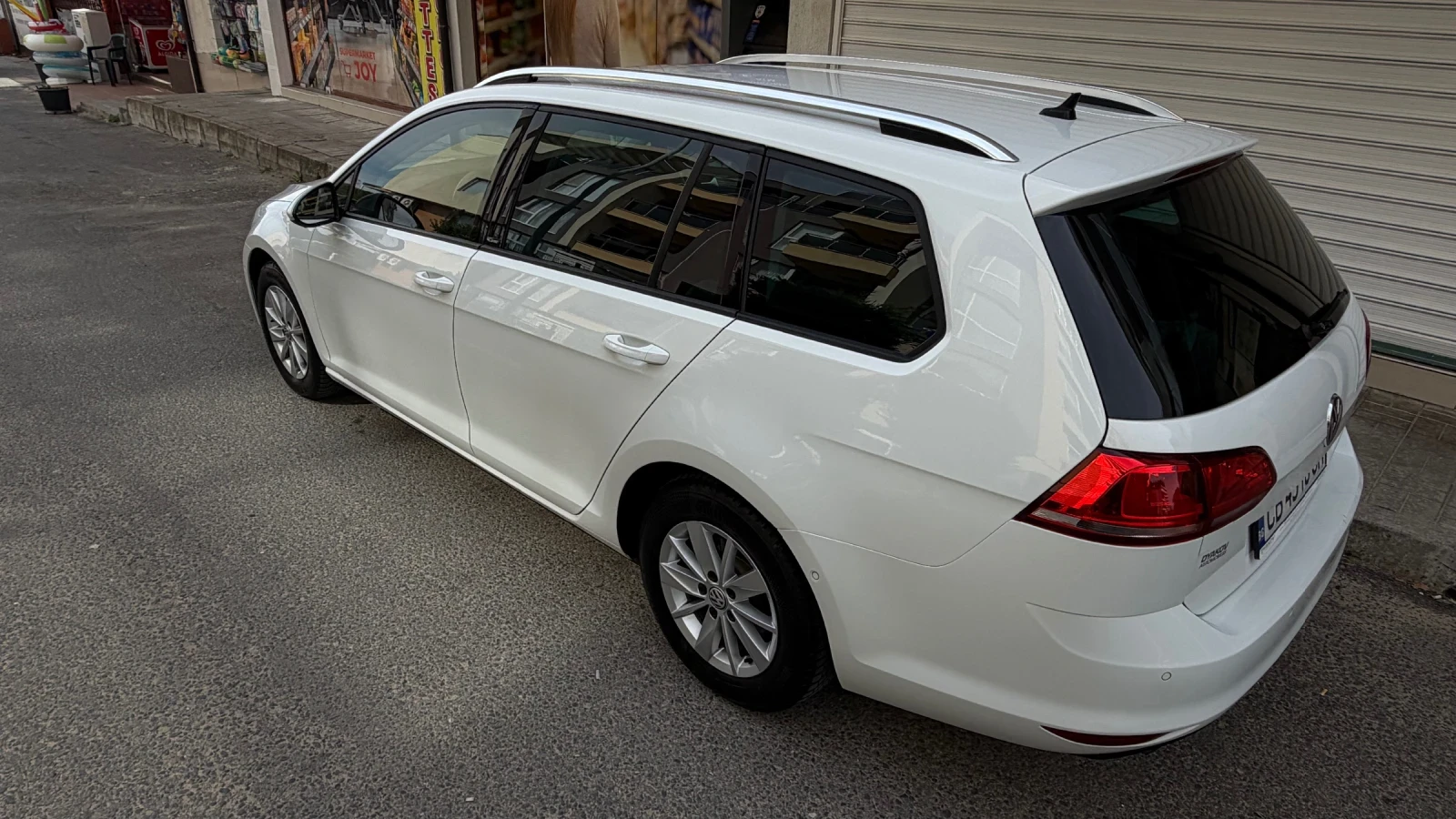 VW Golf Universal , снимка 7 - Автомобили и джипове - 56200056