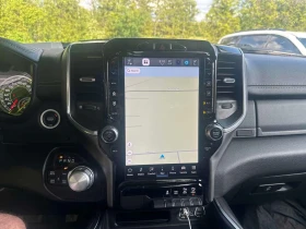 Dodge RAM 1500 * Laramie * CARFAX * ОПЦИЯ ЗА ФИНАНСИРАНЕ , снимка 9