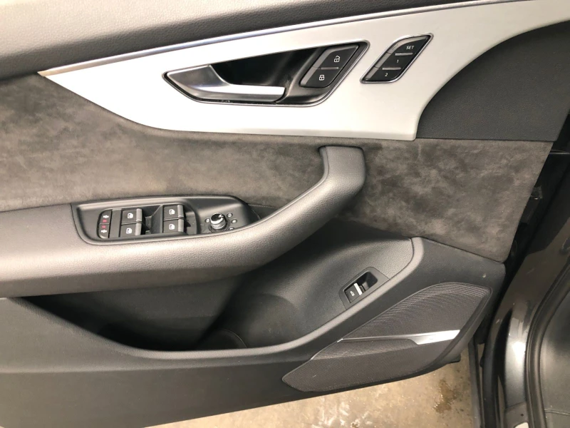 Audi SQ7 TDI/ MATRIX/ S-SEATS/BLACK OPTIC/ HEAD UP/BOSE/22/, снимка 7 - Автомобили и джипове - 47593583