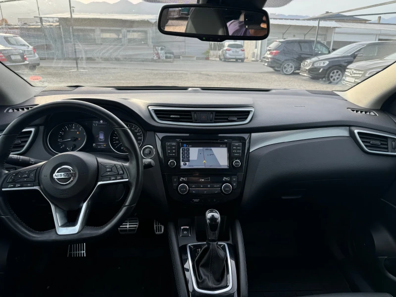 Nissan Qashqai 1.2turbo 115hp/NAVI/PANORAMA/BOSSE/AUTOMATIC/, снимка 9 - Автомобили и джипове - 47827626