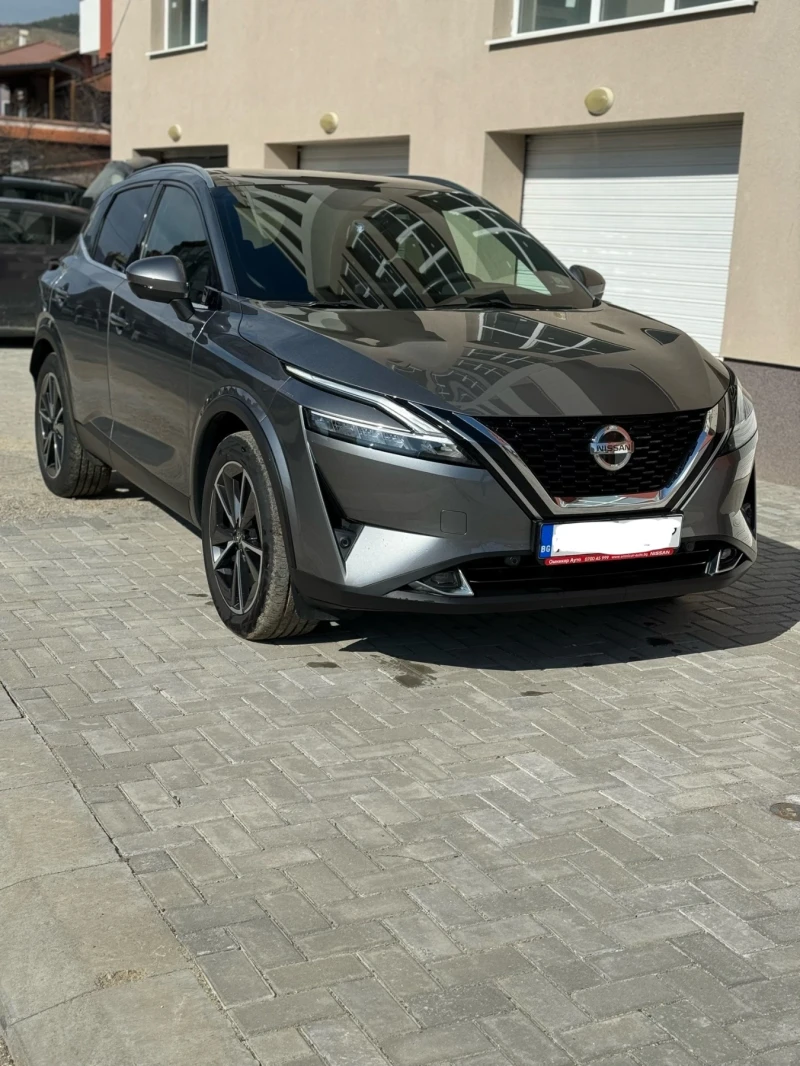Nissan Qashqai 1.3 DiG-T Tekna, снимка 2 - Автомобили и джипове - 51712749