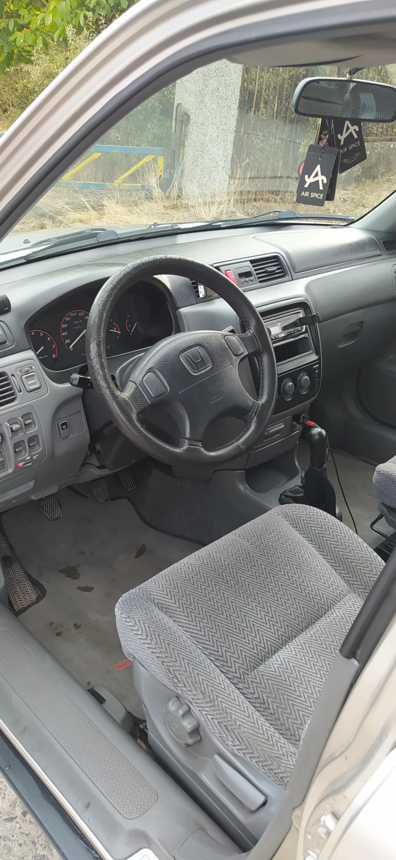 Honda Cr-v 2.0-128кс, снимка 4 - Автомобили и джипове - 51873743