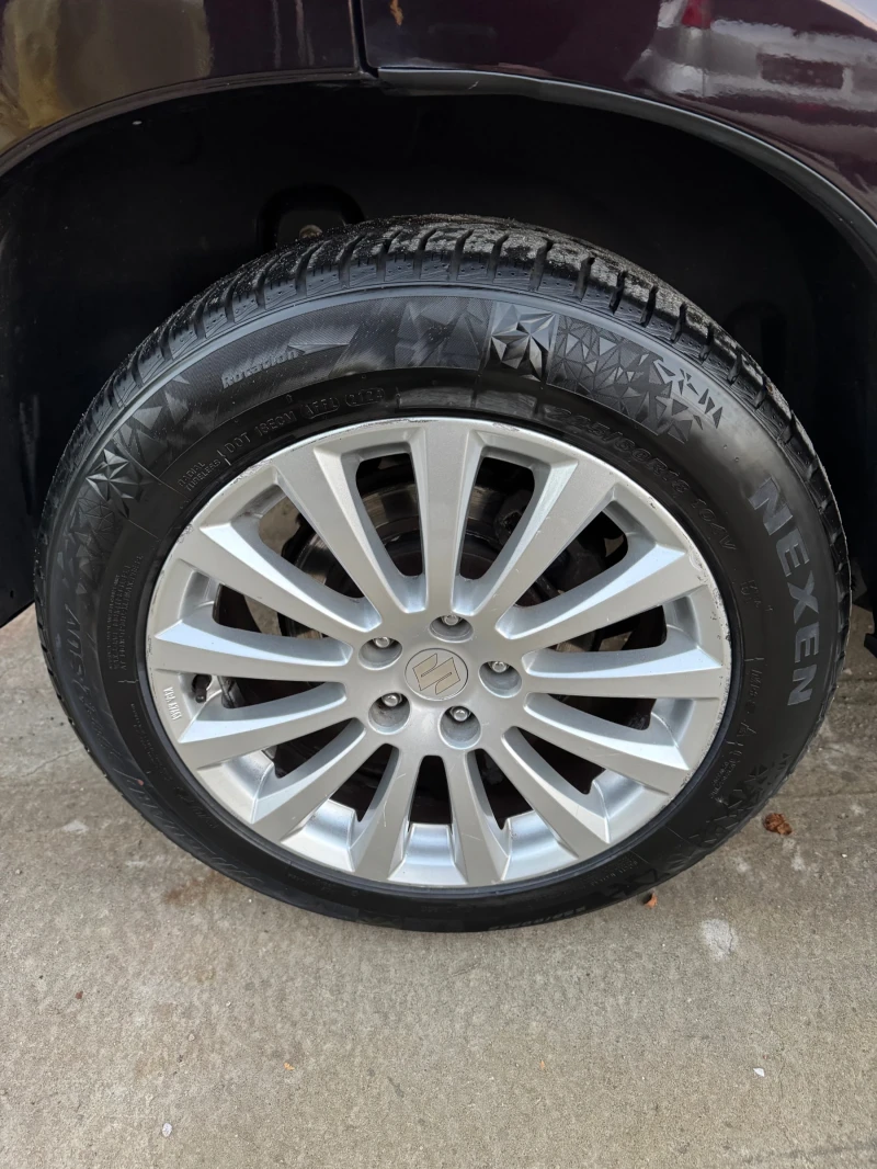 Suzuki Grand vitara 3.2 I V6 FaceLift Edition FULL Швейцария ТОП, снимка 10 - Автомобили и джипове - 52171761