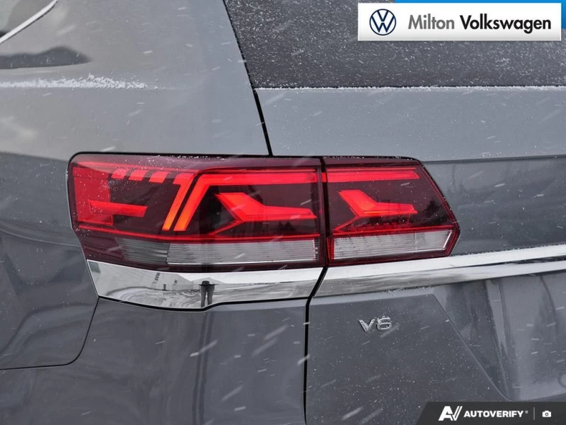 VW Atlas * Comfortline 3.6 V6 4MOTION * CARFAX * ЦЕНА ДО БГ, снимка 11 - Автомобили и джипове - 53008701