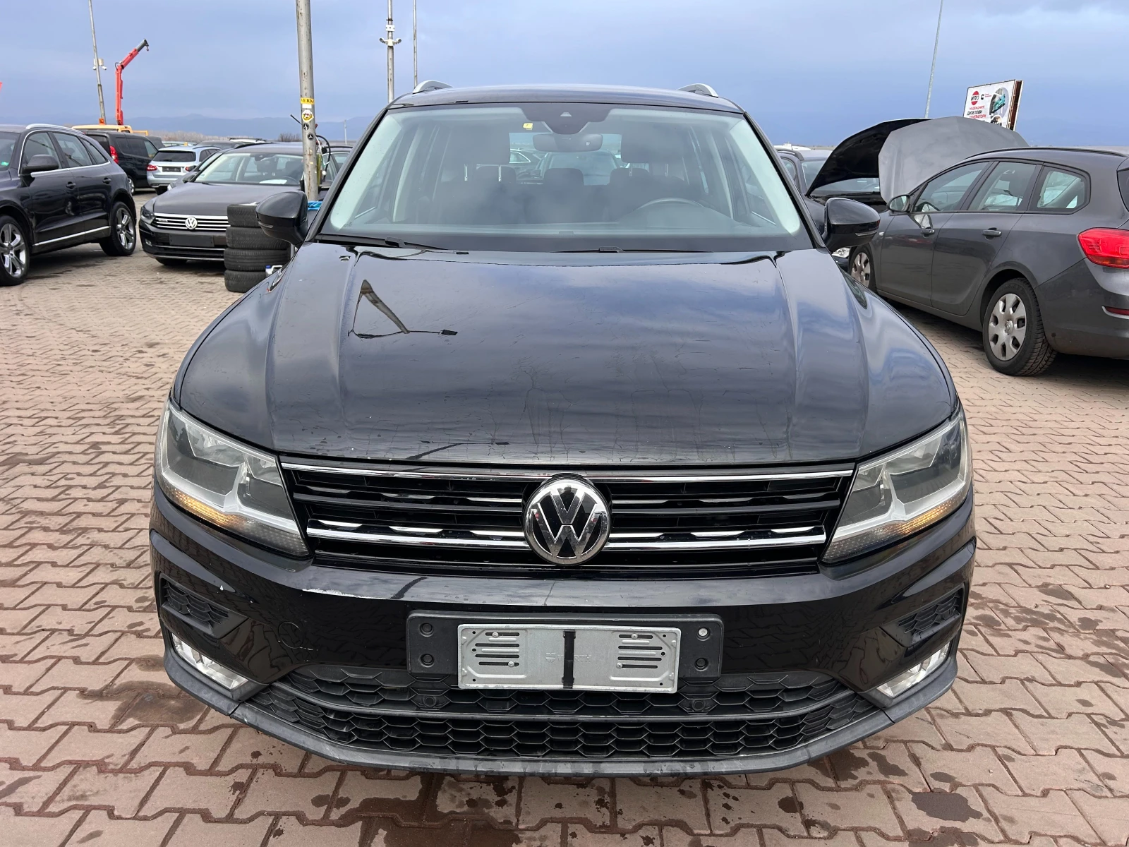 VW Tiguan 2.0TDI AVTOMAT/NAVI EURO 6 - изображение 3